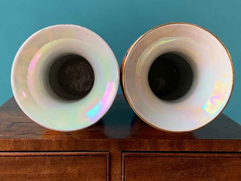 CARLTON WARE 'PARROTS' BEST WARE - PAIR OF BALUSTER VASES View VII