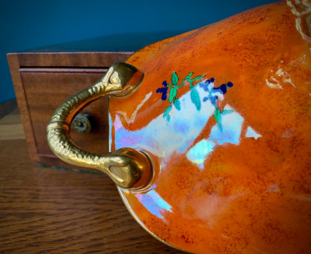 CARLTON WARE - BEST WARE FOOTED BOWL - 'PARROTS' DESIGN' View VII