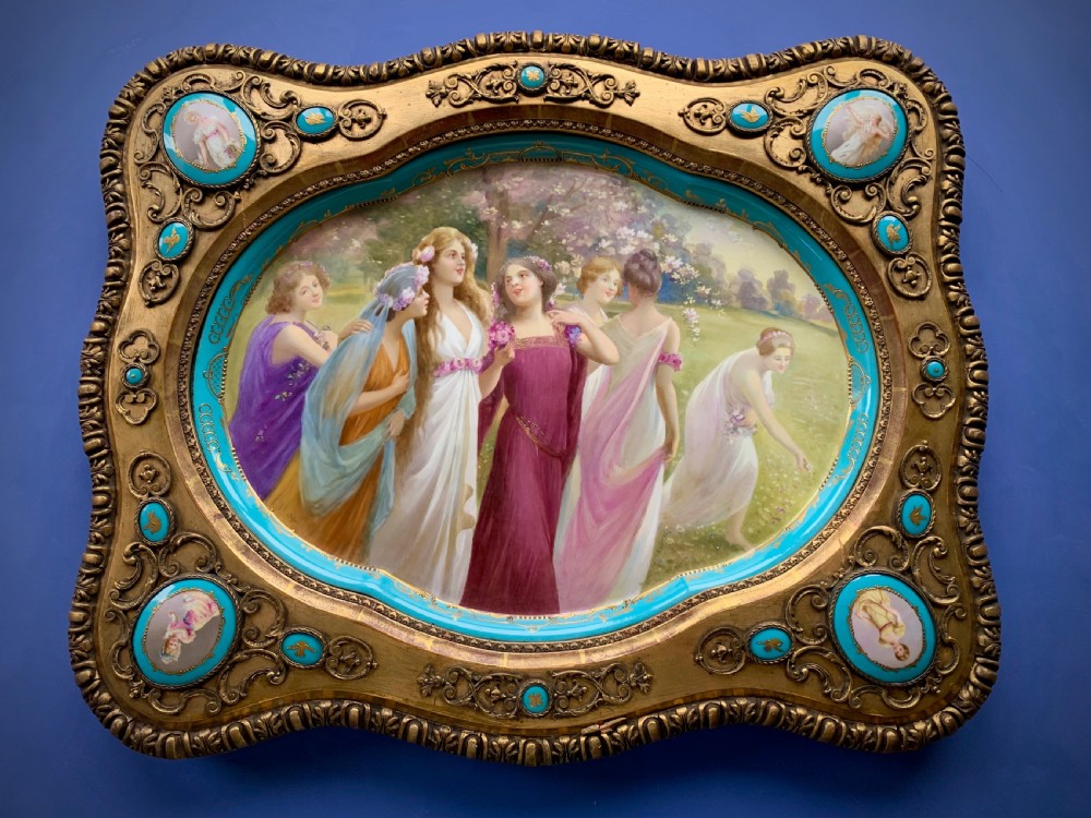 LARGE VIENNA STYLE PORCELAIN TRAY IN GILDED FRAME WITH PORCELAIN MEDALLIONS - PAINTED BY JOHNER - 19th CENTURY  View X
