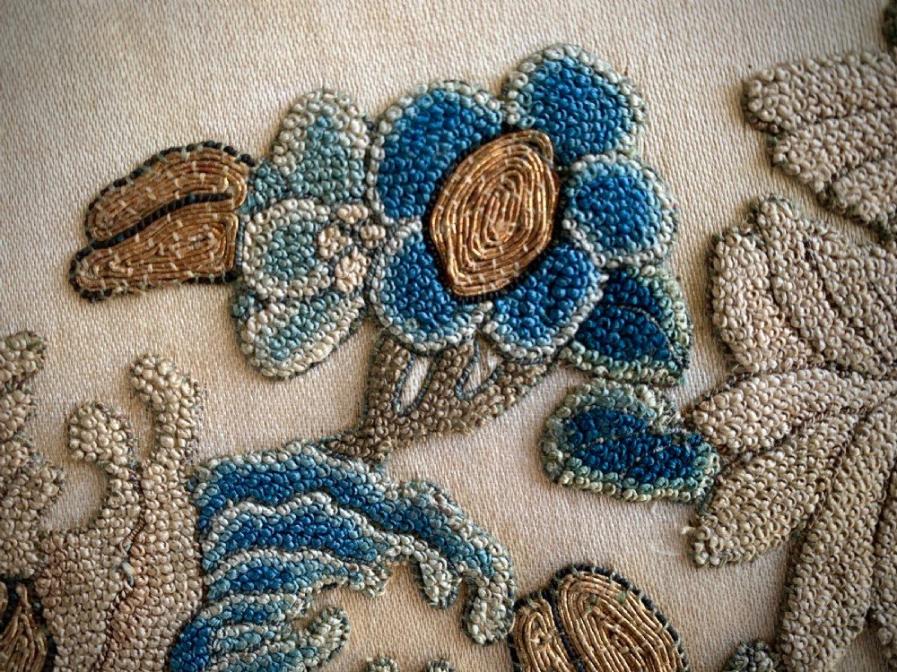 19th CENTURY CHINESE FLORAL EMBROIDERY WITH GOLD THREAD WORK View V