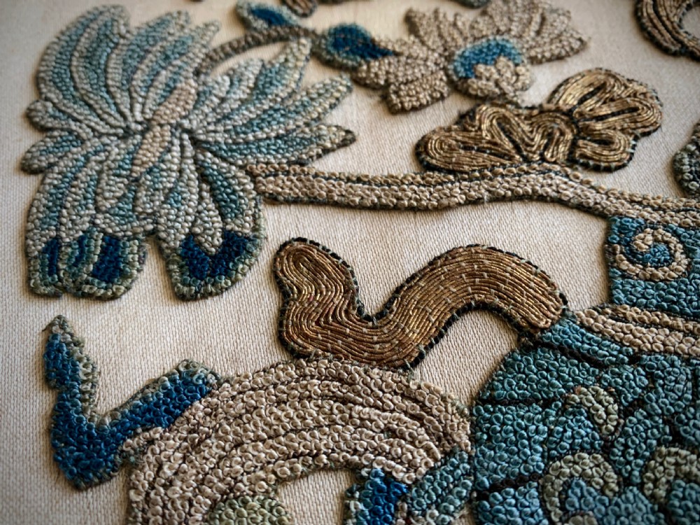 19th CENTURY CHINESE FLORAL EMBROIDERY WITH GOLD THREAD WORK View XI