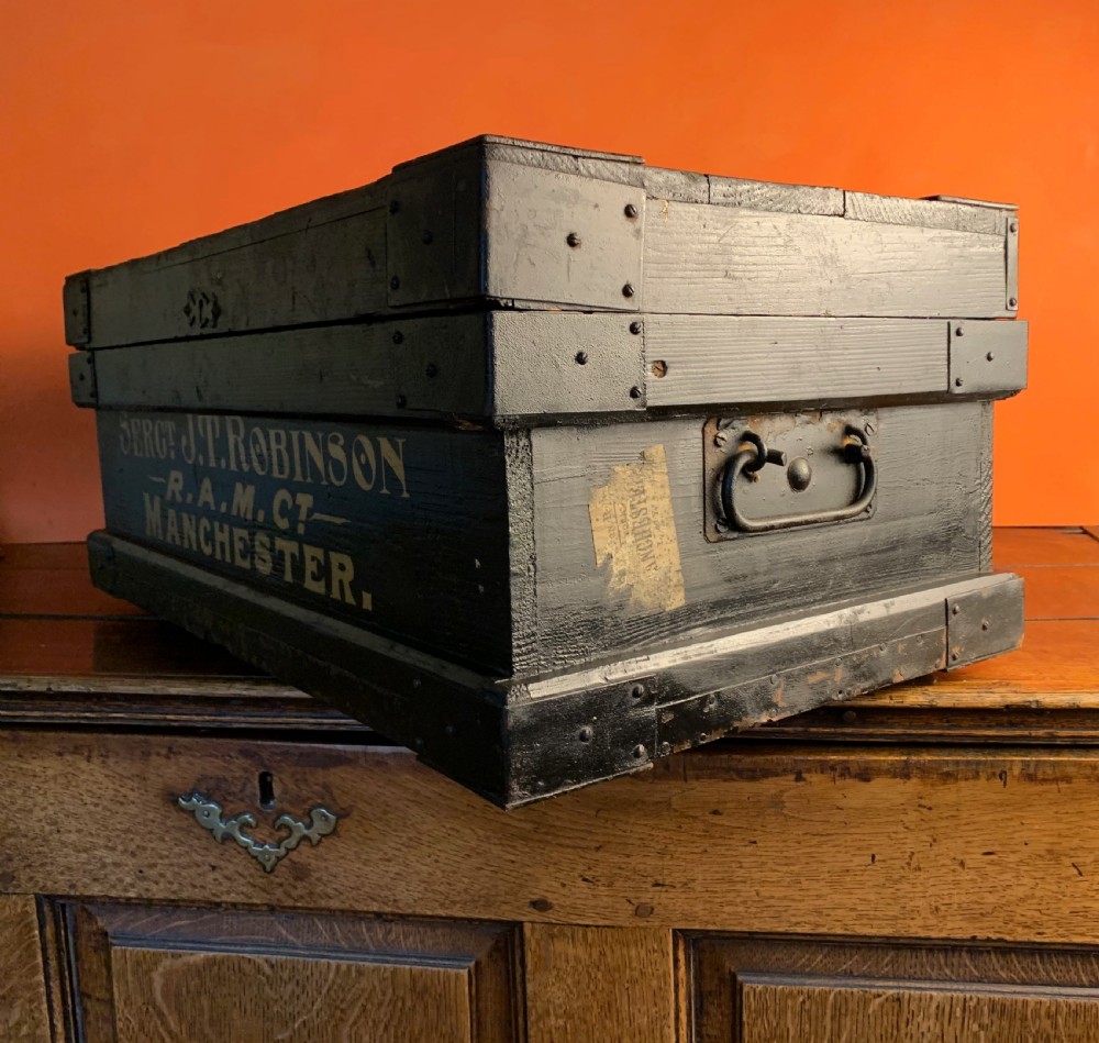 VICTORIAN MILITARY CHEST / TRUNK View V