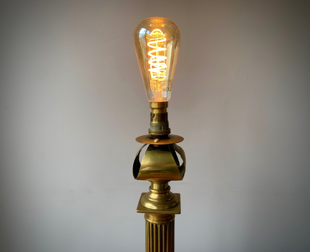 EDWARDIAN BRASS COLUMN TABLE LAMP View VII