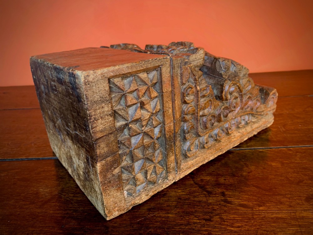 19TH CENTURY INDIAN CARVED TEAK ARCHITECTURAL CORBEL View V