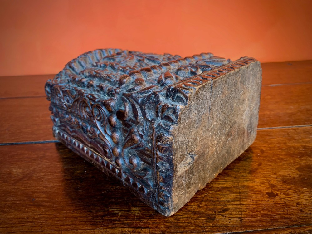 19TH  CENTURY INDIAN CARVED TEAK ARCHITECTURAL CORBEL. View V