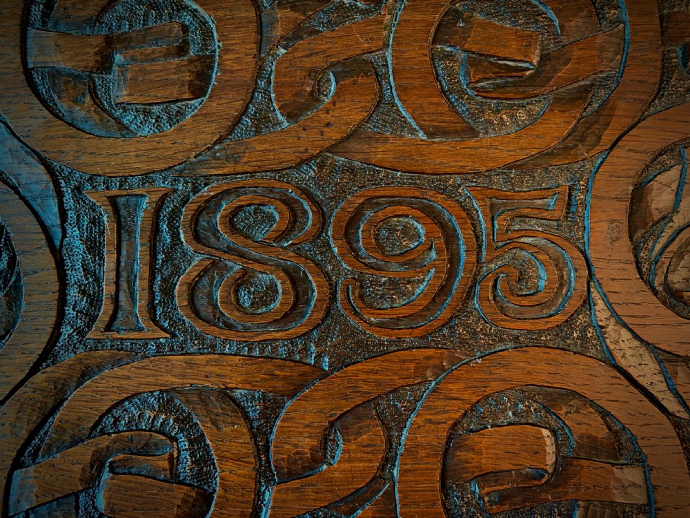 19TH CENTURY CARVED ENGLISH OAK BIBLE BOX View III