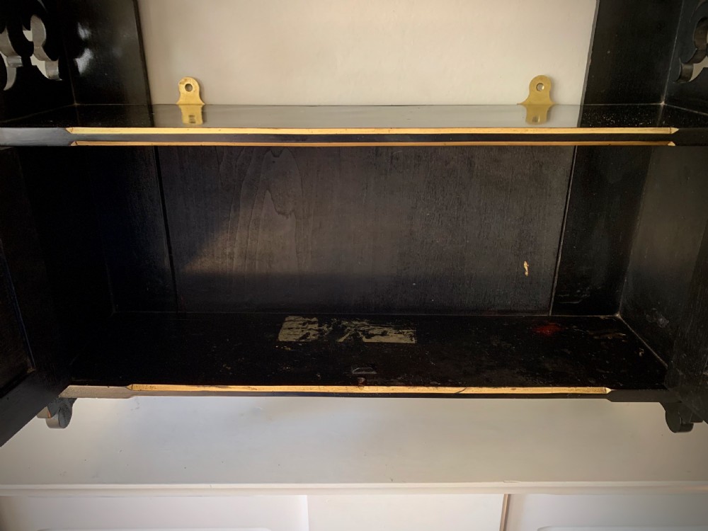 AESTHETIC MOVEMENT EBONISED WALL CABINET WITH GILDED PANELS PAINTED WITH BIRDS. View XII