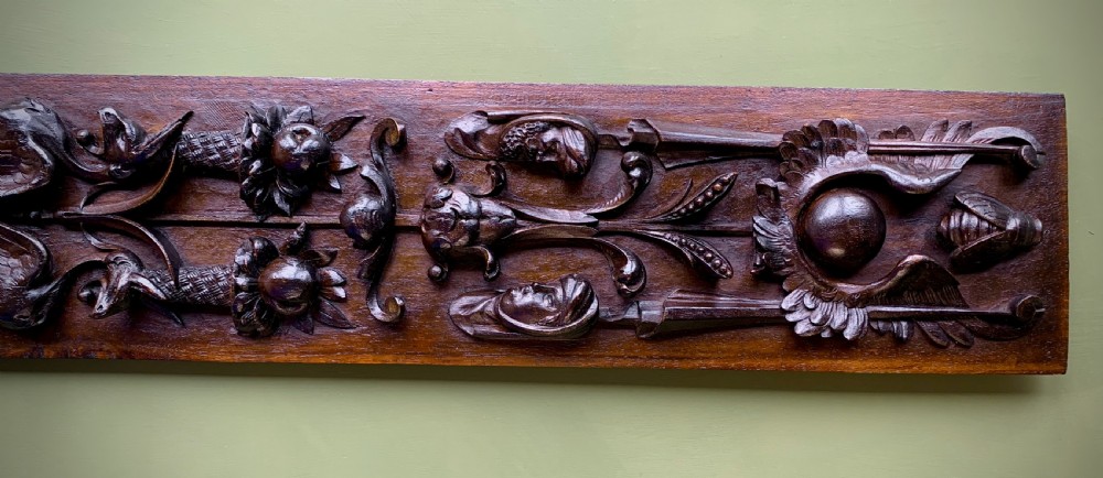 19TH CENTURY CLASSICALLY CARVED MAHOGANY PANEL . View XVII