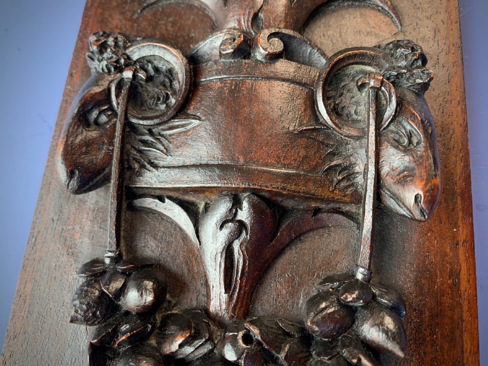 19TH CENTURY CLASSICALLY CARVED MAHOGANY PANEL . View XXII
