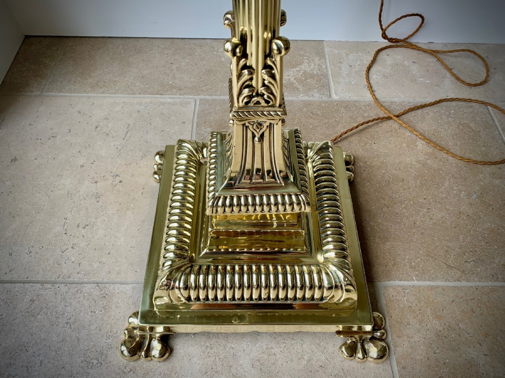 SUPERB VICTORIAN BRASS EXTENDING FLOOR LAMP BY THOMAS MESSENGER. View IV