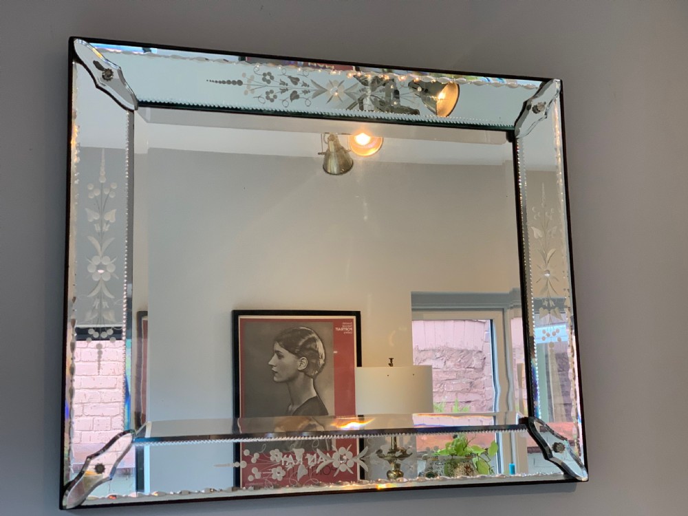 VENETIAN ETCHED GLASS MIRROR - EARLY 20TH CENTURY View X