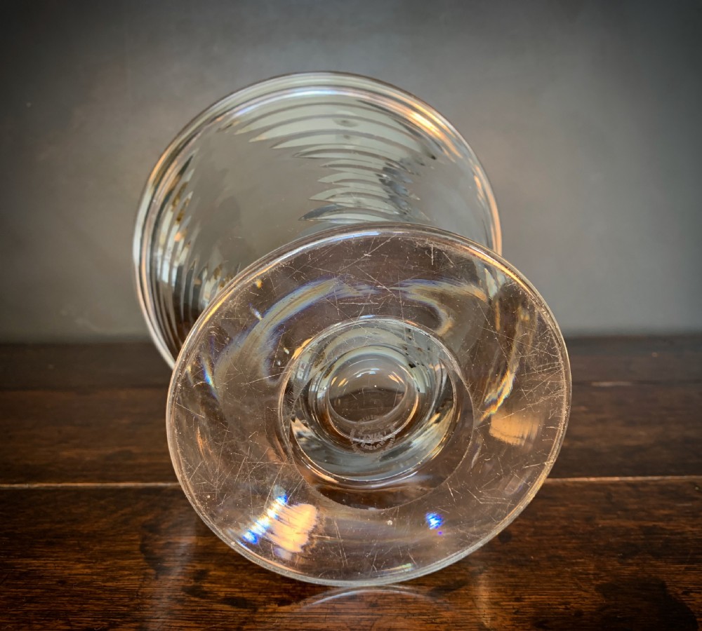 ART DECO CUT CRYSTAL VASE. View XIV