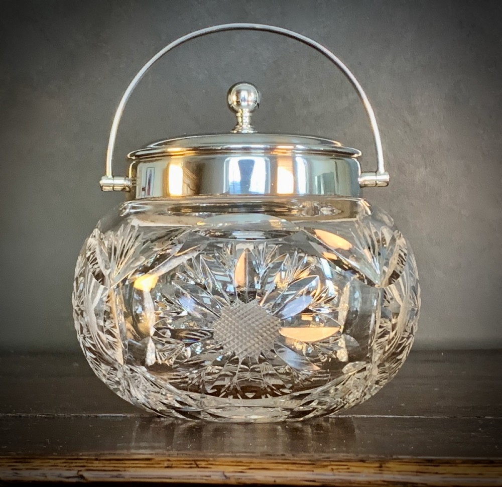 MAPPIN AND WEBB CUT CRYSTAL AND SILVER PLATED BISCUIT BARREL. / ICE BUCKET