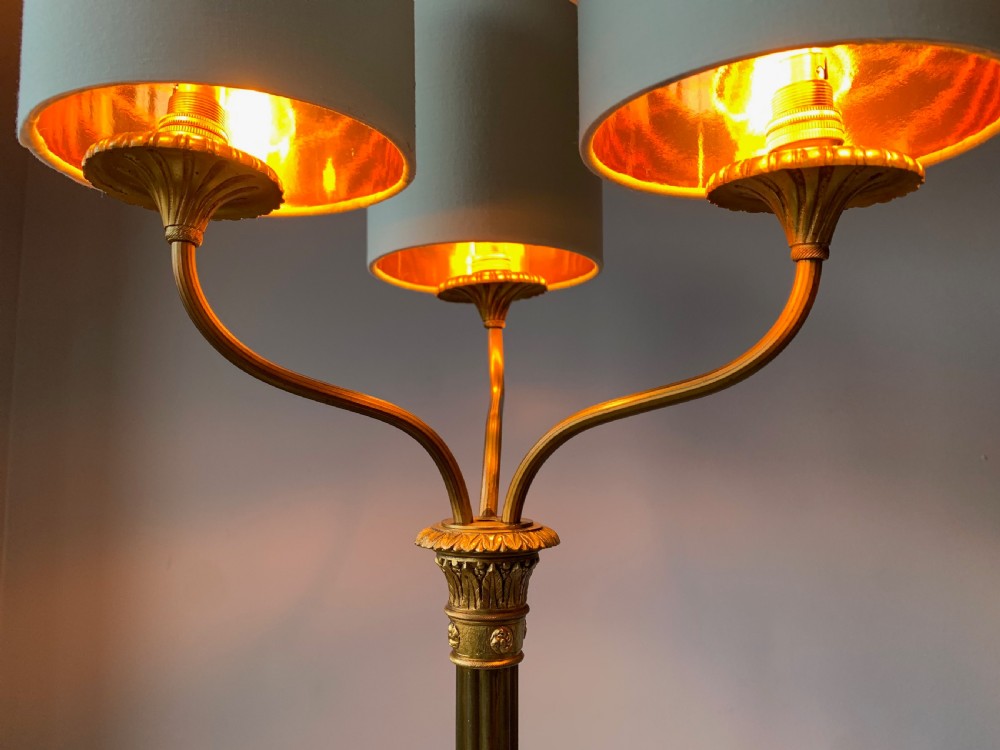 BRASS FLOOR LAMP WITH THREE BRANCH ARMS. View VI