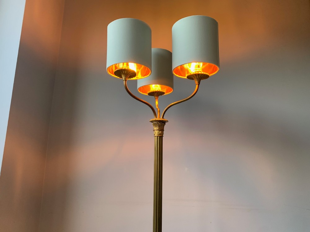BRASS FLOOR LAMP WITH THREE BRANCH ARMS. View XIX