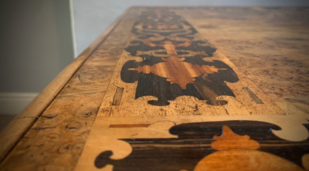 19TH CENTURY DUTCH MARQUETRY HALL TABLE View XV