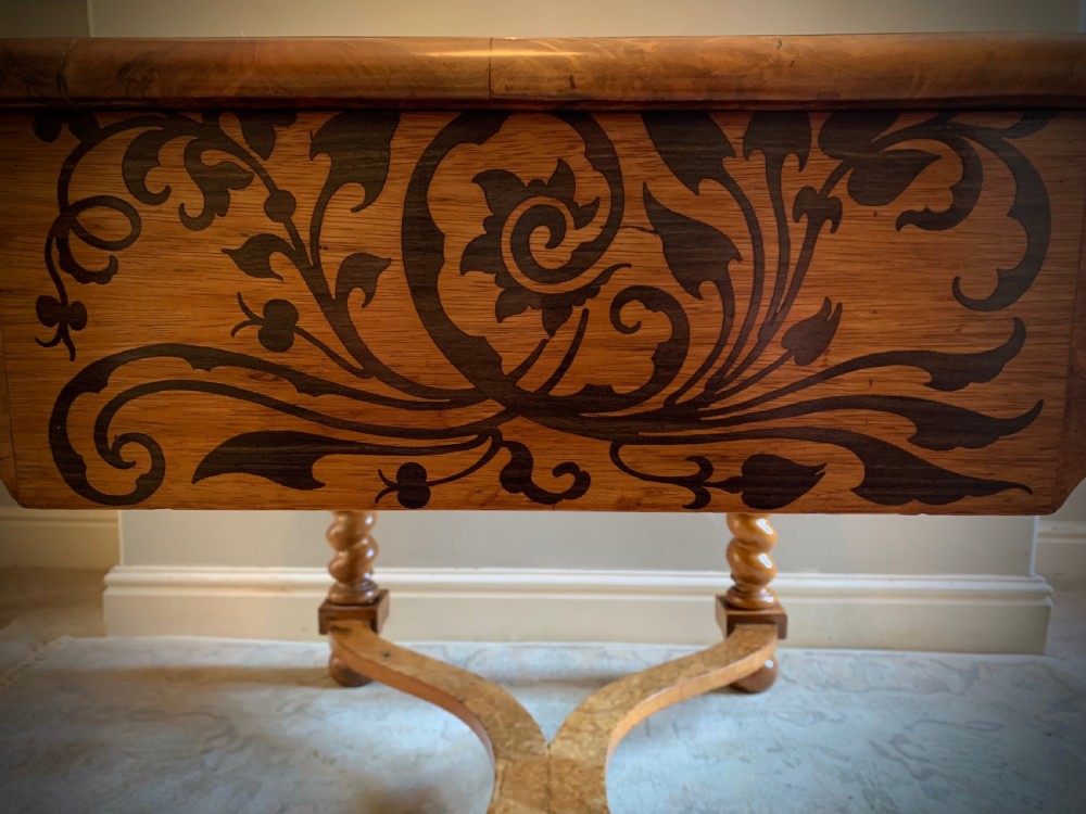 19TH CENTURY DUTCH MARQUETRY HALL TABLE View XX