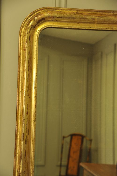 A VERY LARGE ANTIQUE FRENCH 19C GILT GESSO WALL HANGING MIRROR - ADDITIONAL PHOTO 2