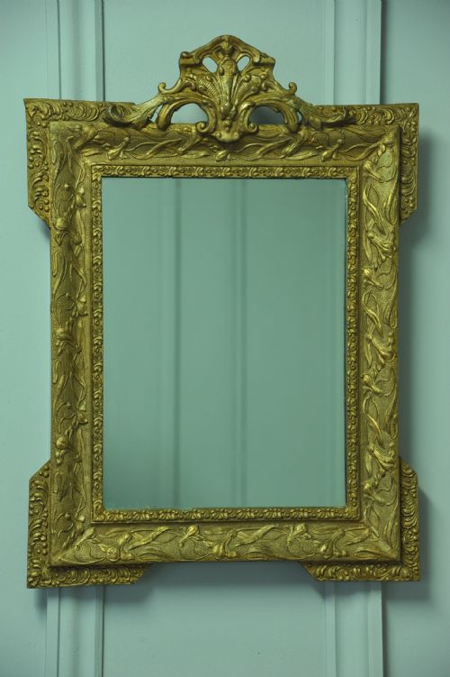 ANTIQUE 19C FRENCH GILT GESSO WALL MIRROR - ADDITIONAL PHOTO 4