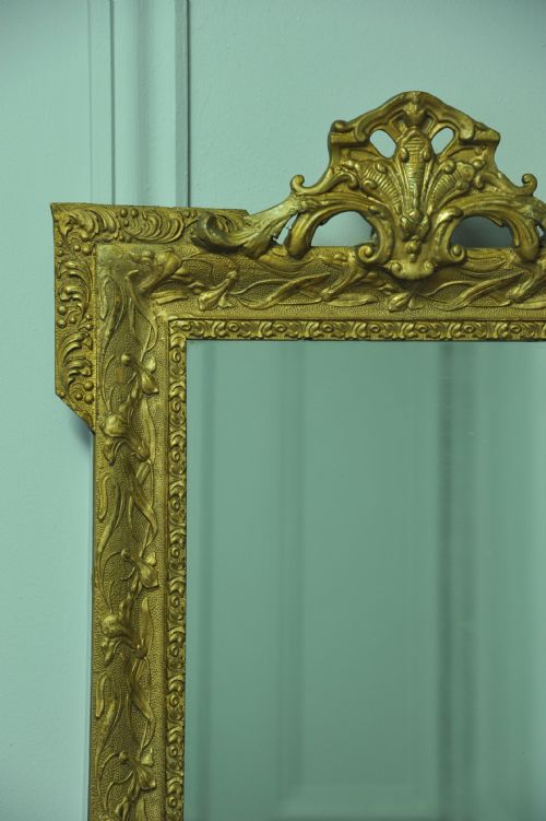 ANTIQUE 19C FRENCH GILT GESSO WALL MIRROR - ADDITIONAL PHOTO 6