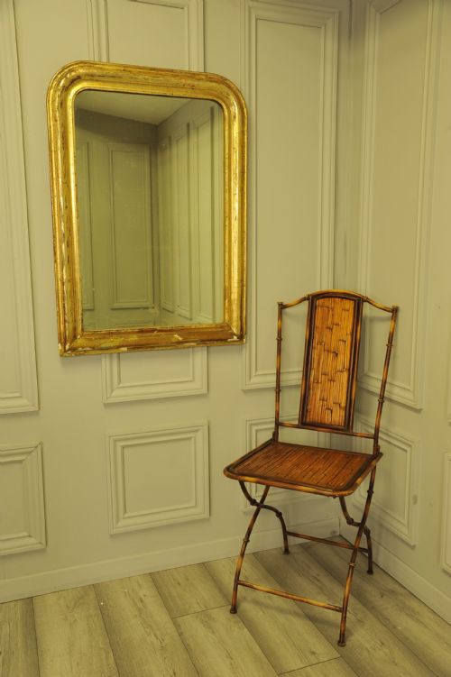 A VERY LARGE ANTIQUE FRENCH 19C GILT GESSO WALL HANGING MIRROR - ADDITIONAL PHOTO 1