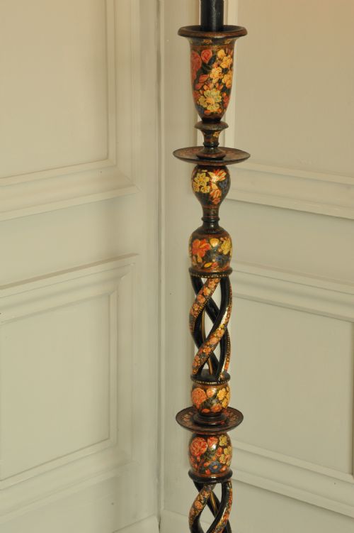 ASTONISHINGLY RARE ANTIQUE KASHMIRI FLOOR STANDING OPEN TWIST LAMP - ADDITIONAL PHOTO 2