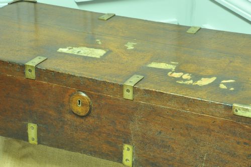 ANTIQUE OAK AND BRASS MOUNTED CAMPAIGN BOX - ADDITIONAL PHOTO 1