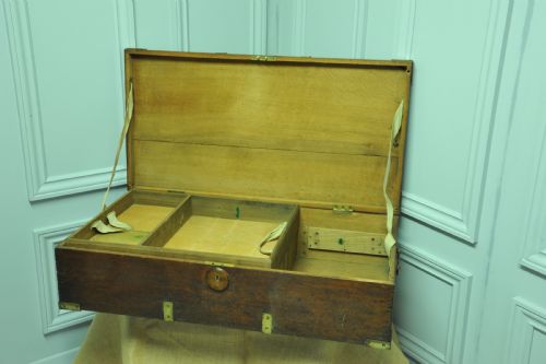 ANTIQUE OAK AND BRASS MOUNTED CAMPAIGN BOX - ADDITIONAL PHOTO 7