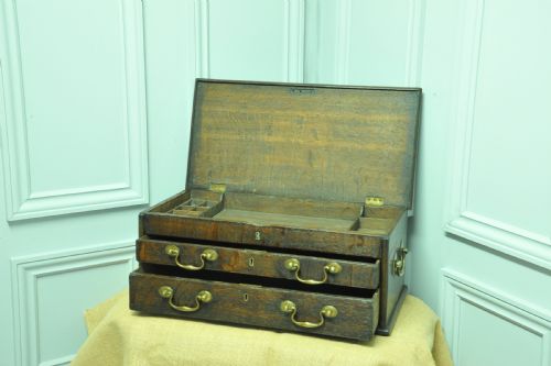 ANTIQUE OAK CAMPAIGN BOX WITH DRAWERS - ADDITIONAL PHOTO 3