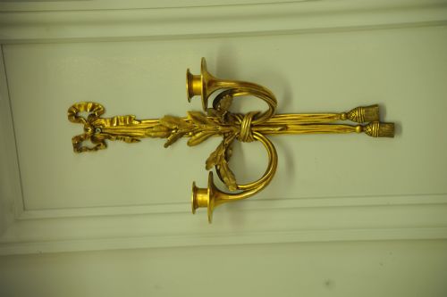 PAIR OF 19C ANTIQUE FRENCH GIL BRONZE WALL LIGHTS SCONCES - ADDITIONAL PHOTO 4