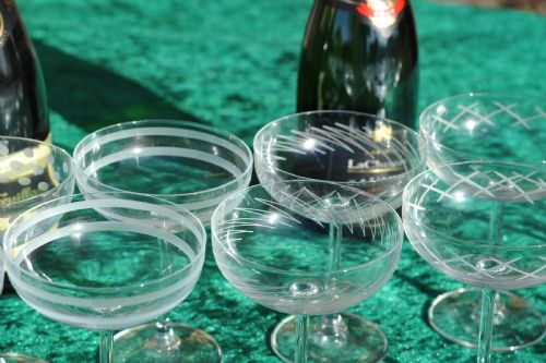 SET OF TWELVE EARLY 20C FRENCH CHAMPAGNE COUPES GLASSES - ADDITIONAL PHOTO 3