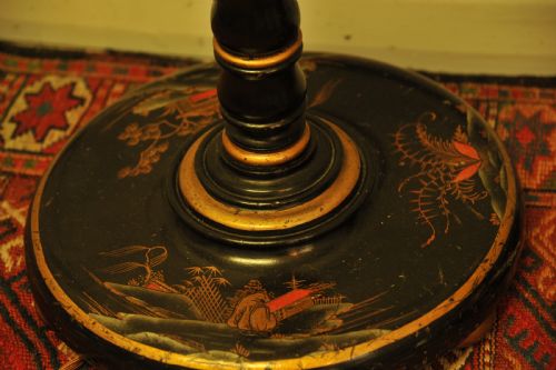 PAIR OF ANTIQUE CHINOISERIE STANDARD LAMPS - ADDITIONAL PHOTO 3