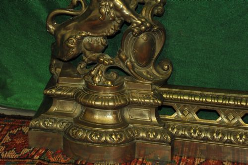 AN ANTIQUE FRENCH LOUIS XV STYLE FIREPLACE FENDER - ADDITIONAL PHOTO 11