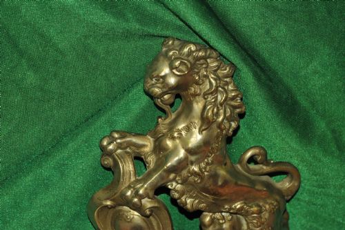 AN ANTIQUE FRENCH LOUIS XV STYLE FIREPLACE FENDER - ADDITIONAL PHOTO 12