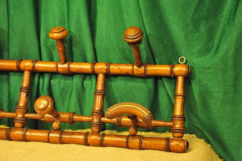 A VINTAGE FRENCH FAUX BAMBOO COAT RACK - ADDITIONAL PHOTO 3