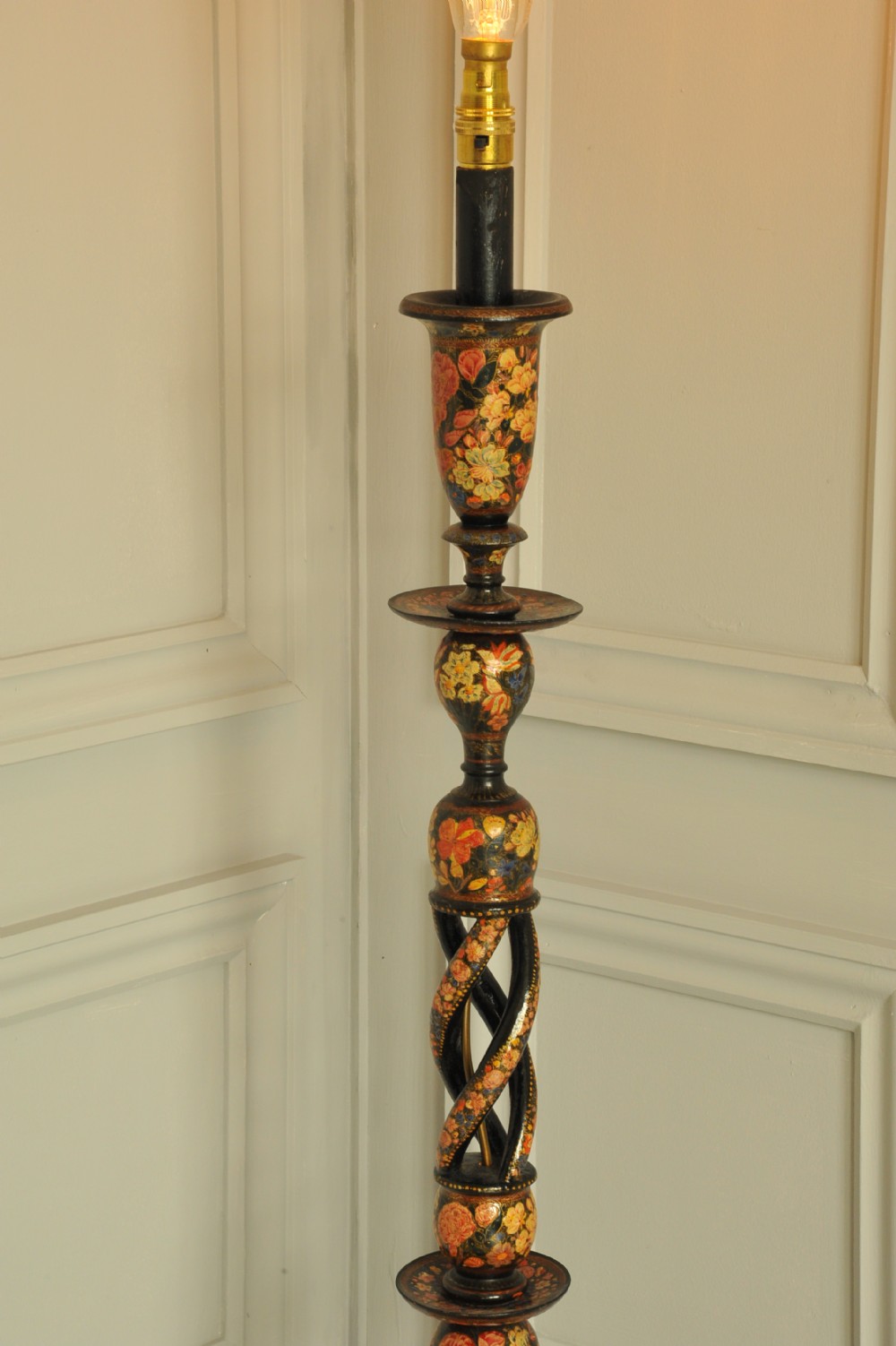 Astonishingly rare antique Kashmiri Floor Standing open twist lamp  View IV