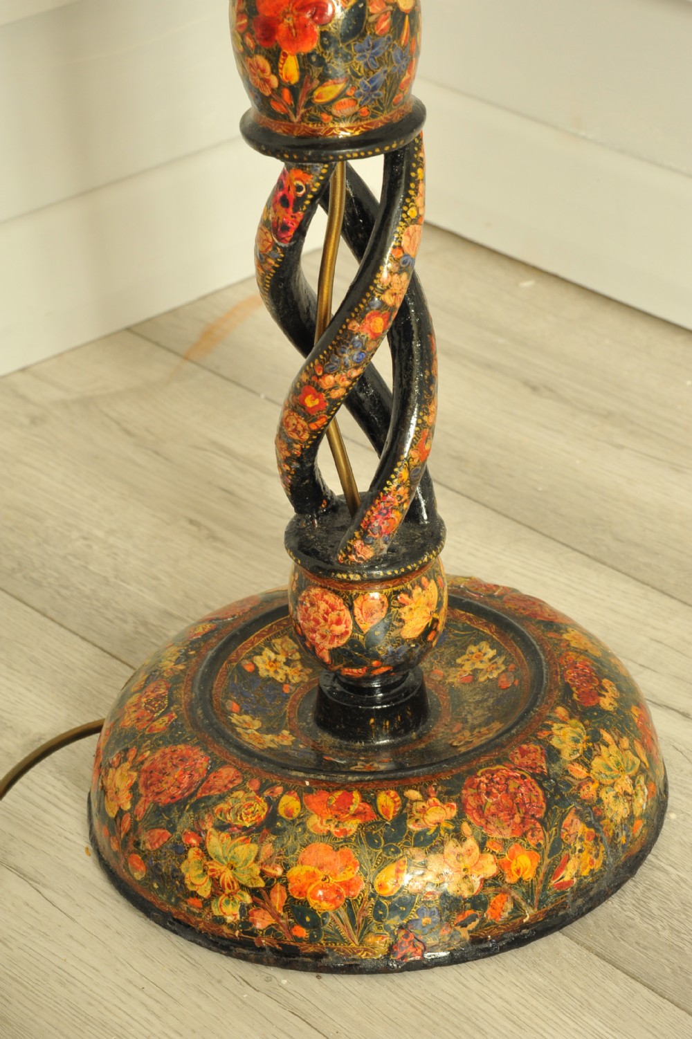 Astonishingly rare antique Kashmiri Floor Standing open twist lamp  View XV
