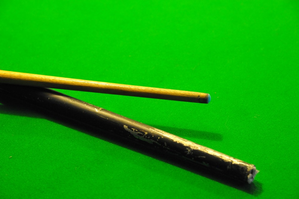 Antique Snooker Cue One Piece Ash by Burroughes and Watts View V