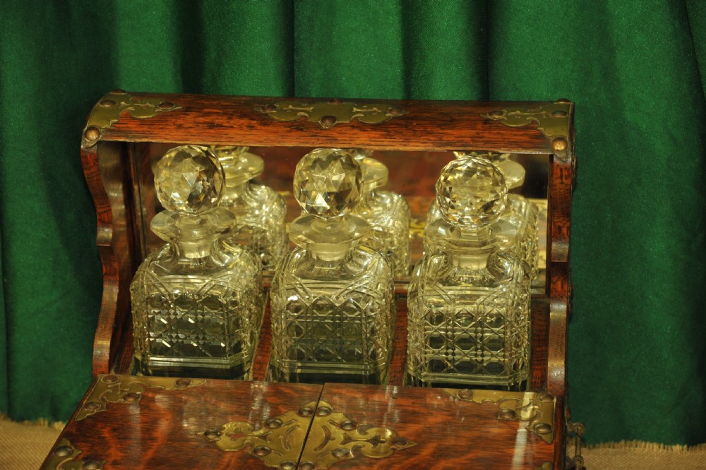 An Antique Oak Tantalus Games Compendium View VI