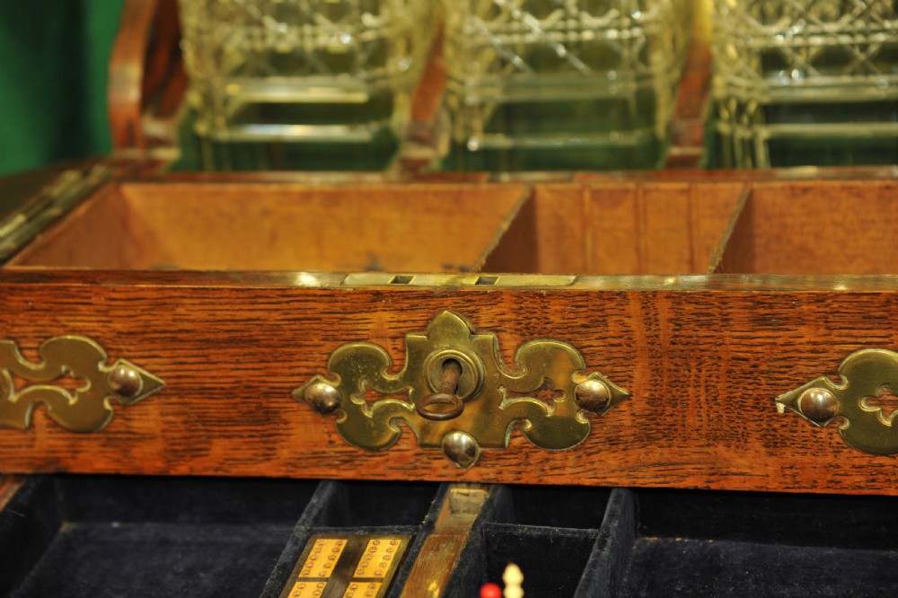 An Antique Oak Tantalus Games Compendium View XV