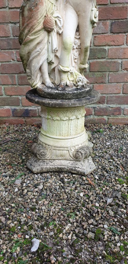 GARDEN STATUE 'THE LOVERS' - ADDITIONAL PHOTO 2