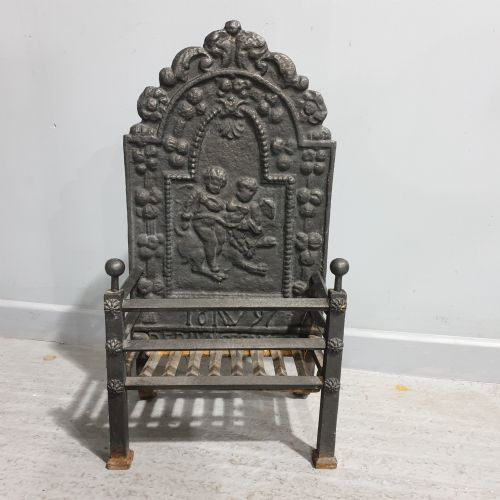 SUPERB CAST IRON GRATE - ADDITIONAL PHOTO 2