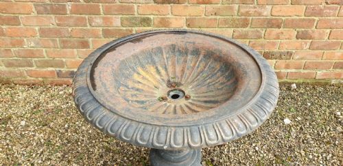 SUPER CAST IRON CONSERVATORY GARDEN FOUNTAIN - ADDITIONAL PHOTO 3
