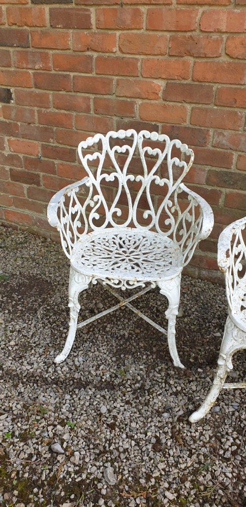 VERY GOOD CAST IRON GARDEN SOFA AND CHAIRS - ADDITIONAL PHOTO 4