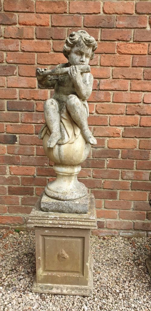 SET THREE LARGE GARDEN CHERUBS ON PLINTHS - ADDITIONAL PHOTO 1