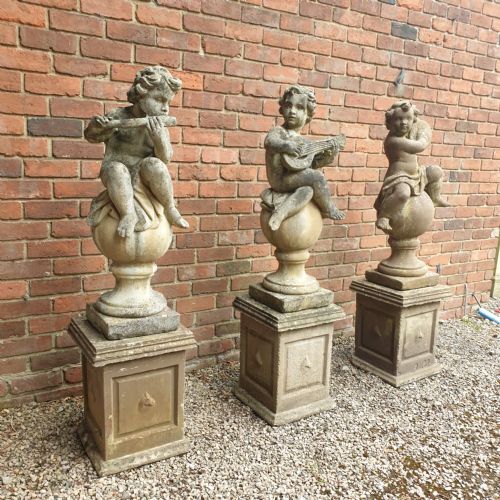 SET THREE LARGE GARDEN CHERUBS ON PLINTHS - ADDITIONAL PHOTO 4