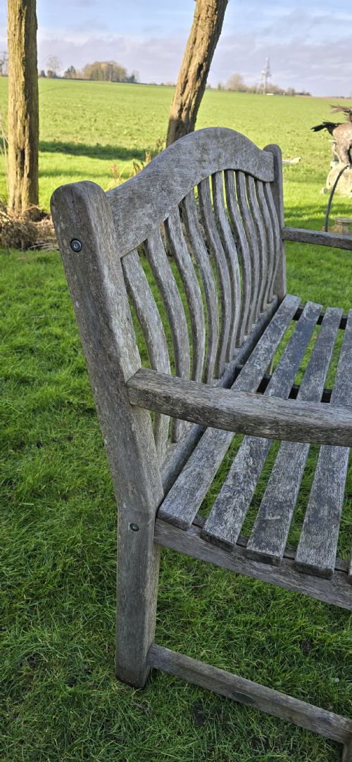 GOOD SILVERED TEAK GARDEN BENCH - ADDITIONAL PHOTO 3