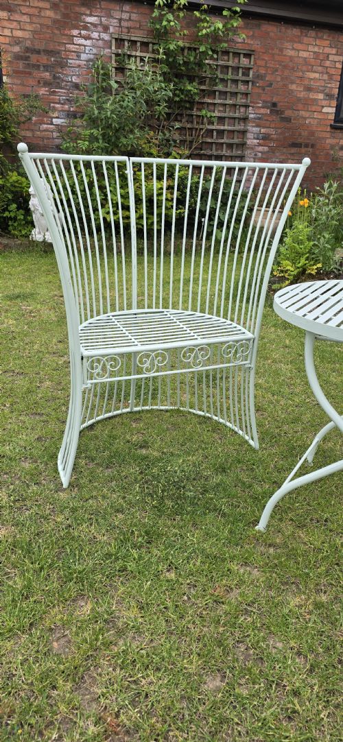 SUPER ART DECO CAST IRON PATIO SET - ADDITIONAL PHOTO 2