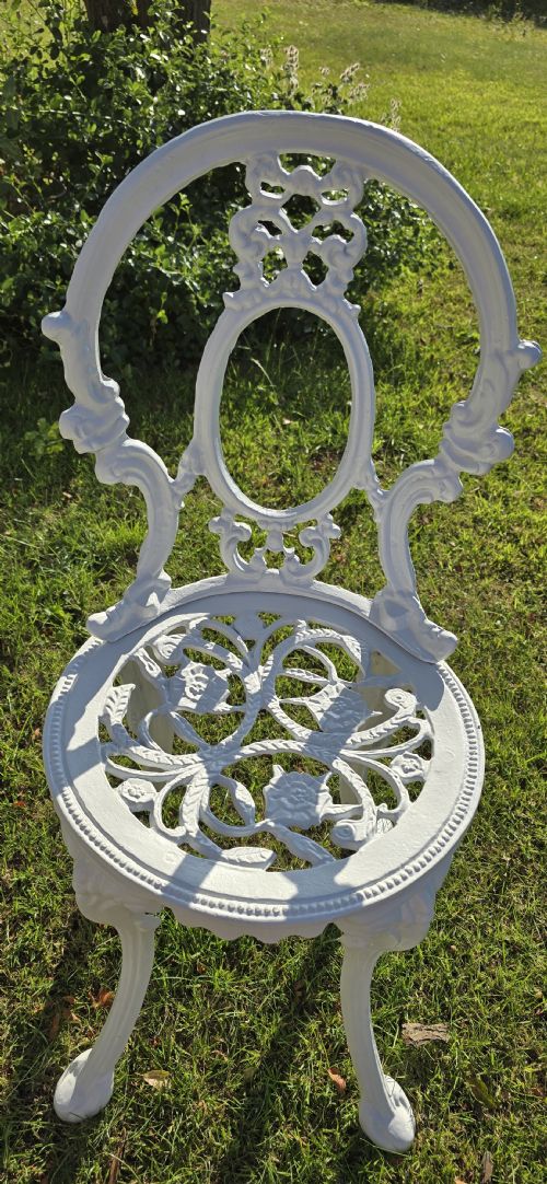 SUPER VINTAGE CONSERVATORY GARDEN TABLE AND CHAIRS - ADDITIONAL PHOTO 4