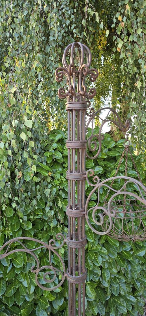FAB WROUGHT IRON PLANT STAND - ADDITIONAL PHOTO 3